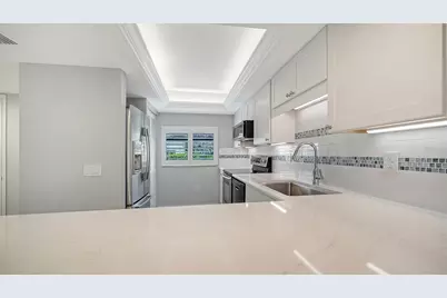 3262 Cross Creek Drive #3262, Sarasota, FL 34231 - Photo 15