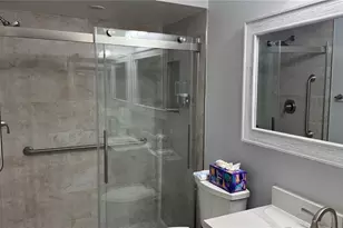 2813 W 74th St W, Bradenton, FL 34209 - Photo 5