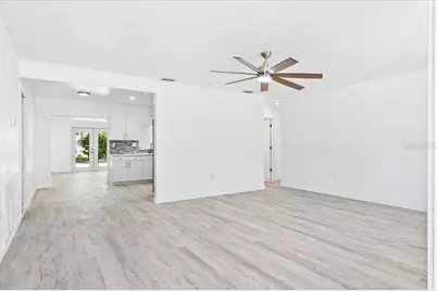 6243 Carlton Avenue, Sarasota, FL 34231 - Photo 5