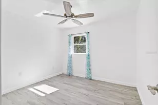 6243 Carlton Ave, Sarasota, FL 34231 - Photo 17