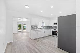 6243 Carlton Ave, Sarasota, FL 34231 - Photo 11