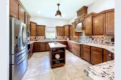 210 166th Street NE, Bradenton, FL 34212 - Photo 9