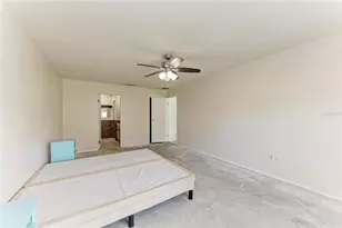 2219 Lockwood Meadows Cir, Sarasota, FL 34234 - Photo 23