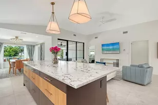 556 N Washington Dr, Sarasota, FL 34236 - Photo 17