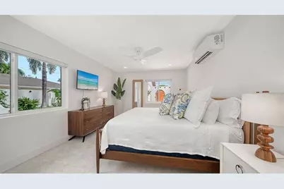 556 N Washington Drive, Sarasota, FL 34236 - Photo 25