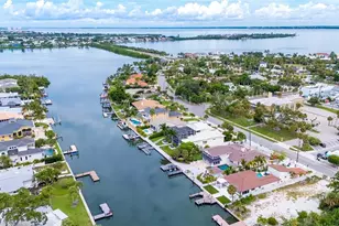 556 N Washington Dr, Sarasota, FL 34236 - Photo 55
