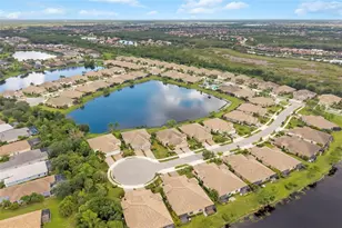 21620 Avon Park Ct, Venice, FL 34293 - Photo 77