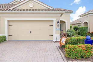 21620 Avon Park Ct, Venice, FL 34293 - Photo 47
