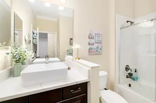 21620 Avon Park Ct, Venice, FL 34293 - Photo 27