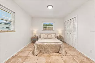 1126 Carmella Cir, Sarasota, FL 34243 - Photo 11