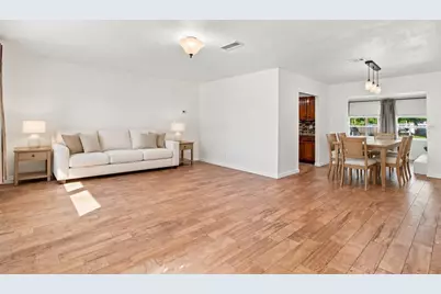 1126 Carmella Circle, Sarasota, FL 34243 - Photo 5