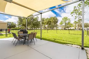206 Beacon Harbour Loop, Bradenton, FL 34212 - Photo 43