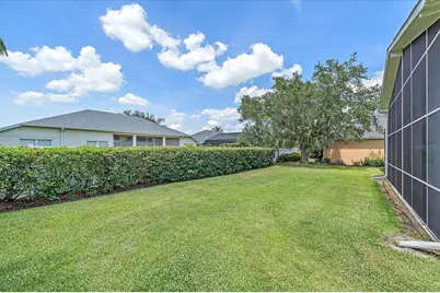 8015 Spring Marsh Drive, Bradenton, FL 34201 - Photo 13