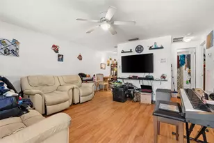 3607 47th Ave W, Bradenton, FL 34210 - Photo 5