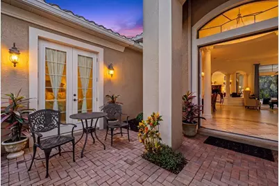 7651 Portstewart Drive, Lakewood Ranch, FL 34202 - Photo 3