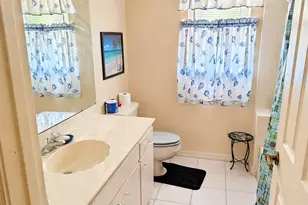 3714 Pond View Ln, Sarasota, FL 34235 - Photo 5