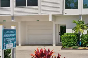 8284 Harborside Cir, Englewood, FL 34224 - Photo 5