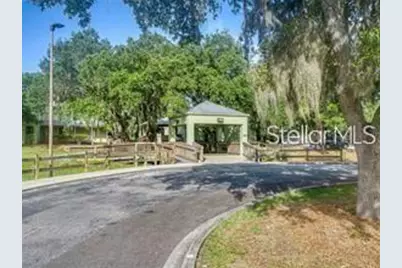 2475 Wood Oak Drive, Sarasota, FL 34232 - Photo 23