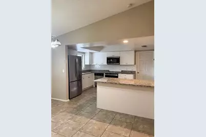 2475 Wood Oak Drive, Sarasota, FL 34232 - Photo 5