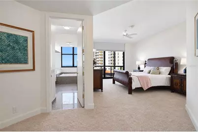 1241 Gulf Of Mexico Drive #608, Longboat Key, FL 34228 - Photo 15