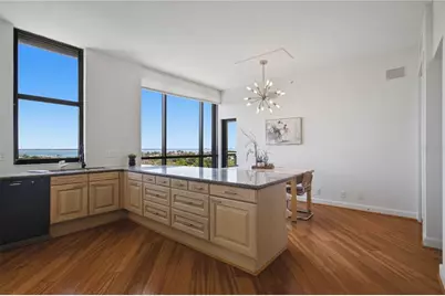 1241 Gulf Of Mexico Drive #608, Longboat Key, FL 34228 - Photo 11