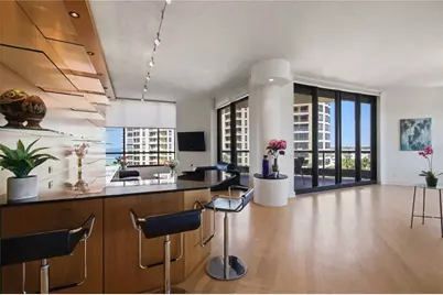 1241 Gulf Of Mexico Drive #608, Longboat Key, FL 34228 - Photo 3