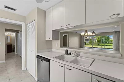 3032 Ringwood Meadow #17, Sarasota, FL 34235 - Photo 3