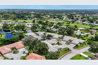 3032 Ringwood Meadow #17, Sarasota, FL 34235 - Photo 39