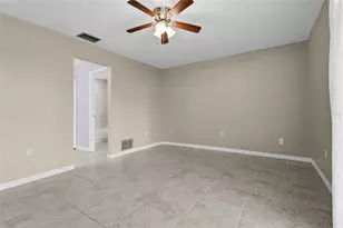 3032 Ringwood Meadow, Sarasota, FL 34235 - Photo 5
