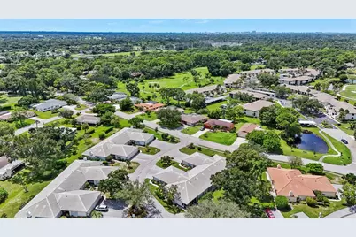 3032 Ringwood Meadow #17, Sarasota, FL 34235 - Photo 37