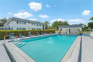 1647 Southwood St, Sarasota, FL 34231 - Photo 23