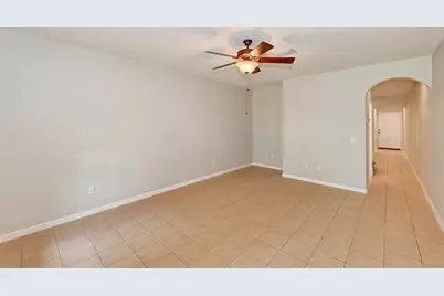 13068 Tigers Eye Dr, Venice, FL 34292 - Photo 17