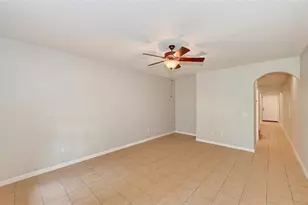 13068 Tigers Eye Dr, Venice, FL 34292 - Photo 17