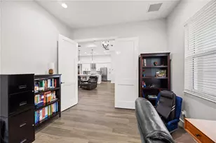 400 S Moon Dr, Venice, FL 34292 - Photo 29