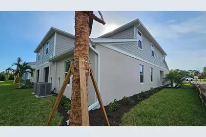 19916 Madera Circle, Venice, FL 34293 - Photo 13