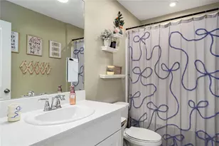 10348 Oakside Dr, Palmetto, FL 34221 - Photo 17