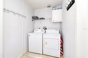 29206 Crawford Ave, Punta Gorda, FL 33982 - Photo 9
