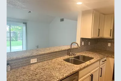 4219 Murdock Avenue, Sarasota, FL 34231 - Photo 3