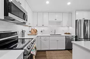 5055 Gulf of Mexico Dr, Longboat Key, FL 34228 - Photo 13