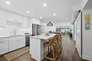 5055 Gulf of Mexico Dr, Longboat Key, FL 34228 - Photo 11