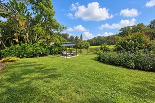 5054 San Jose Dr, Sarasota, FL 34235 - Photo 41