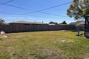 931 Fairfax Terrace NW, Port Charlotte, FL 33948 - Photo 17