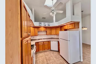 931 Fairfax Terrace NW, Port Charlotte, FL 33948 - Photo 5