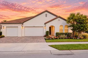 7328 Great Egret Blvd, Sarasota, FL 34241 - Photo 1