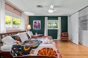 7739 Westmoreland Dr, Sarasota, FL 34243 - Photo 17