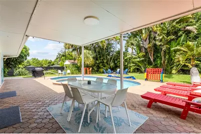7739 Westmoreland Drive, Sarasota, FL 34243 - Photo 27