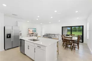 6587 Silverstar Dr, Sarasota, FL 34240 - Photo 3