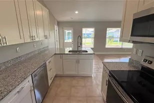 11728 Shirburn Cir, Parrish, FL 34219 - Photo 13