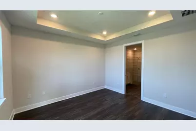 18519 Dayspring Place, Venice, FL 34293 - Photo 9
