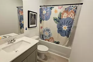 19908 Madera Cir, Venice, FL 34293 - Photo 11